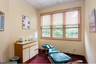 27 Mountain Blvd, Warren Township, NJ 07059 - Photo 14