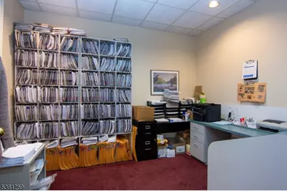 27 Mountain Blvd, Warren Township, NJ 07059 - Photo 18