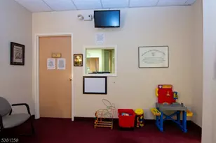 27 Mountain Blvd, Warren Township, NJ 07059 - Photo 6