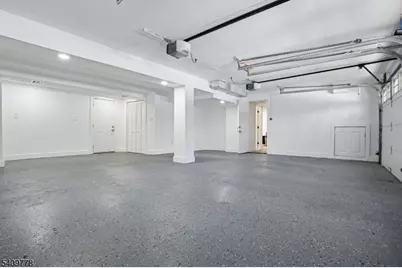 91 Warren Rd, West Orange Township, NJ 07052 - Photo 32