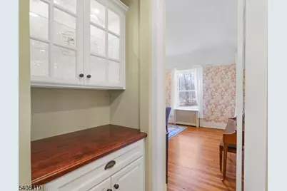 211 Mountainside Rd, Mendham Township, NJ 07945 - Photo 16