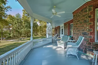 211 Mountainside Rd, Mendham Township, NJ 07945 - Photo 10