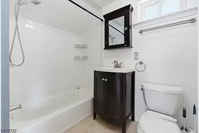 1608 W 3rd St, Plainfield, NJ 07063 - Photo 18