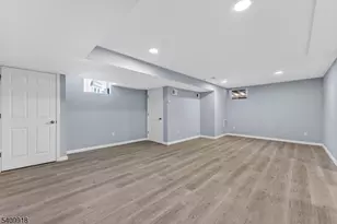 5 Witherwood Dr, Hardyston Township, NJ 07419 - Photo 28