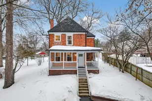 71 Wishing Well Rd, Hamburg, NJ 07419 - Photo 2