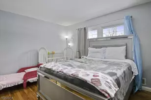 33 Daka Ct, Bloomfield, NJ 07003 - Photo 10