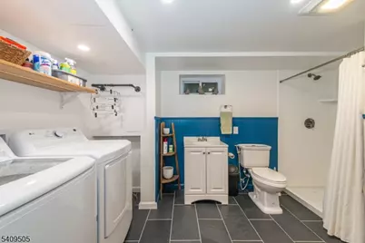 17 Hilsinger Rd, Parsippany, NJ 07878 - Photo 24