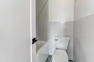 285 Lembeck Ave, Jersey City, NJ 07305 - Photo 22