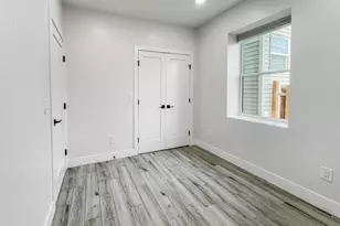 285 Lembeck Ave, Jersey City, NJ 07305 - Photo 12