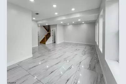 285 Lembeck Ave #R, Jersey City, NJ 07305 - Photo 4