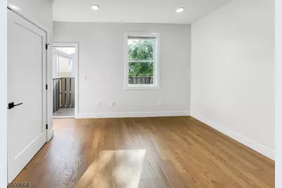 285 Lembeck Ave #R, Jersey City, NJ 07305 - Photo 18