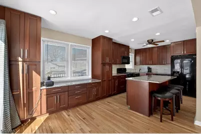 18 Boyd Ter, Kenilworth, NJ 07033 - Photo 8