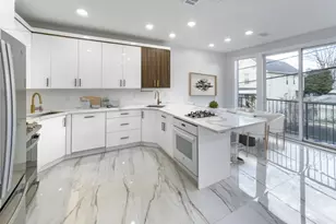 285 Lembeck Ave, Jersey City, NJ 07305 - Photo 6