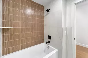 285 Lembeck Ave, Jersey City, NJ 07305 - Photo 24