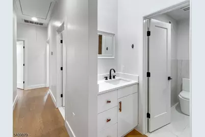 285 Lembeck Ave #L, Jersey City, NJ 07305 - Photo 22