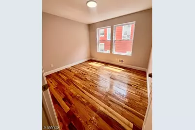 879 S 18th Street #1, Newark, NJ 07108 - Photo 4