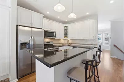 334 Winthrop Dr, Nutley, NJ 07110 - Photo 2