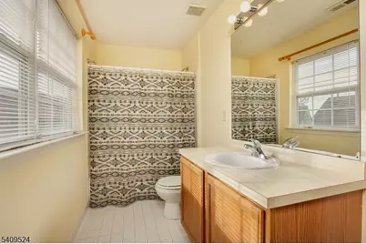 123 Winding Hill Dr, Mount Olive, NJ 07828 - Photo 14