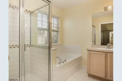 123 Winding Hill Dr, Mount Olive, NJ 07828 - Photo 10