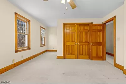 147 Millbrook Ave, Randolph Township, NJ 07869 - Photo 14
