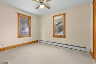 147 Millbrook Ave, Randolph Township, NJ 07869 - Photo 16