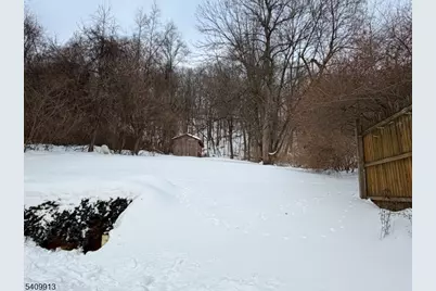 147 Millbrook Ave, Randolph Township, NJ 07869 - Photo 20