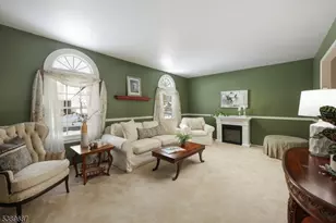 63 Beechwood Cir, Hillsborough Township, NJ 08844 - Photo 12