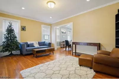 17 Wilfred St, Montclair, NJ 07042 - Photo 6