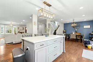 318 Delaware Ave, Union Township, NJ 07083 - Photo 10