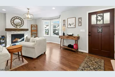 318 Delaware Avenue, Union Township, NJ 07083 - Photo 2