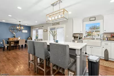 318 Delaware Avenue, Union Township, NJ 07083 - Photo 8