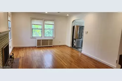 235 Rosewood Ter, Linden, NJ 07036 - Photo 2