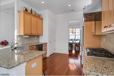 4 Virgil Ln, Mount Olive, NJ 07836 - Photo 12