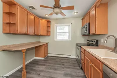 504 Edith Rd, Roxbury Township, NJ 07850 - Photo 6