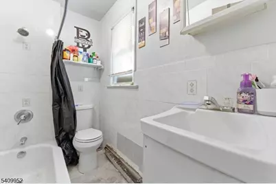 575-577 Sand Ford Ave, Newark, NJ 07106 - Photo 26