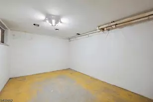 575-577 Sand Ford Ave, Newark, NJ 07106 - Photo 30