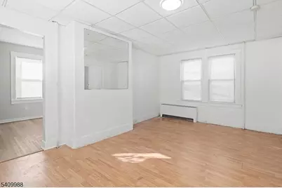 99 Kansas St, Hackensack, NJ 07601 - Photo 4