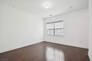 15 Pansy Ct, Franklin Township, NJ 08873 - Photo 18