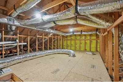 15 Pansy Ct, Franklin Township, NJ 08873 - Photo 32