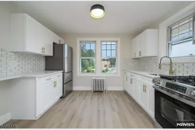 35 Amsterdam Ave, Teaneck Township, NJ 07666 - Photo 6