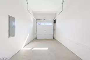 401 Tillman St, Raritan, NJ 08869 - Photo 16