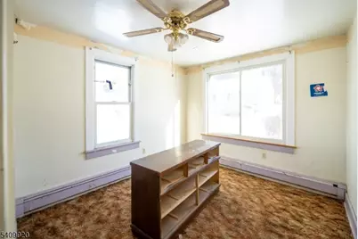 34 N Prospect St, Lopatcong Township, NJ 08865 - Photo 16