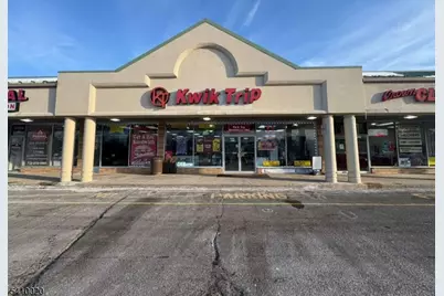 900 Easton Ave, Franklin Township, NJ 08873 - Photo 1