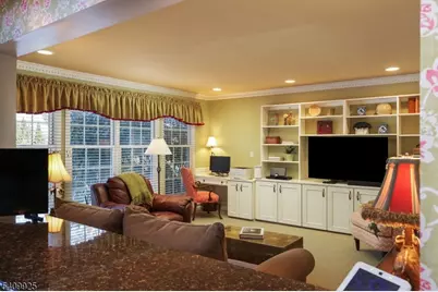 643 Nottingham Pl, Westfield, NJ 07090 - Photo 12