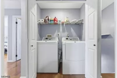 226 Matthews Dr, Newark, NJ 07103 - Photo 22