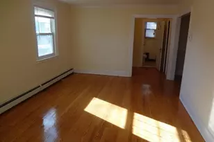 1080 Pine Ave, Union Township, NJ 07083 - Photo 2