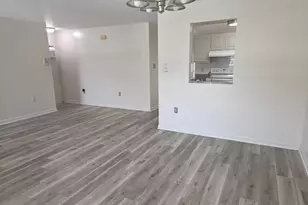 65 Montgomery Ave, Irvington, NJ 07111 - Photo 10