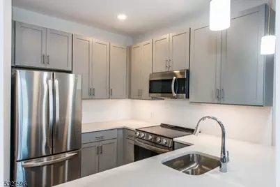 515 Union Blvd, Totowa, NJ 07512 - Photo 4