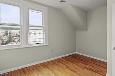 117 Parkview Ter #3, Newark, NJ 07112 - Photo 16