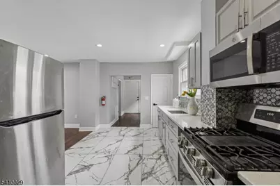 210 Rock Ave, Piscataway Township, NJ 08854 - Photo 12